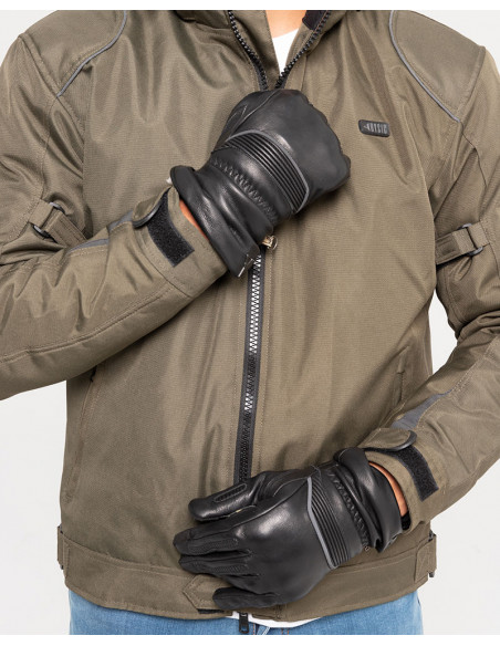 Guantes Lyon Man Negros de By City