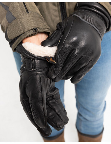 Guantes Lyon Man Negros de By City